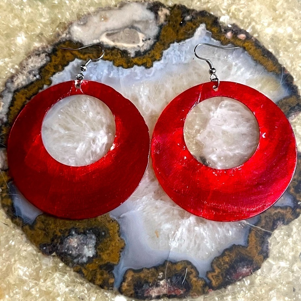 Red Shell Hoop Statement Earrings - Picture 3 of 3